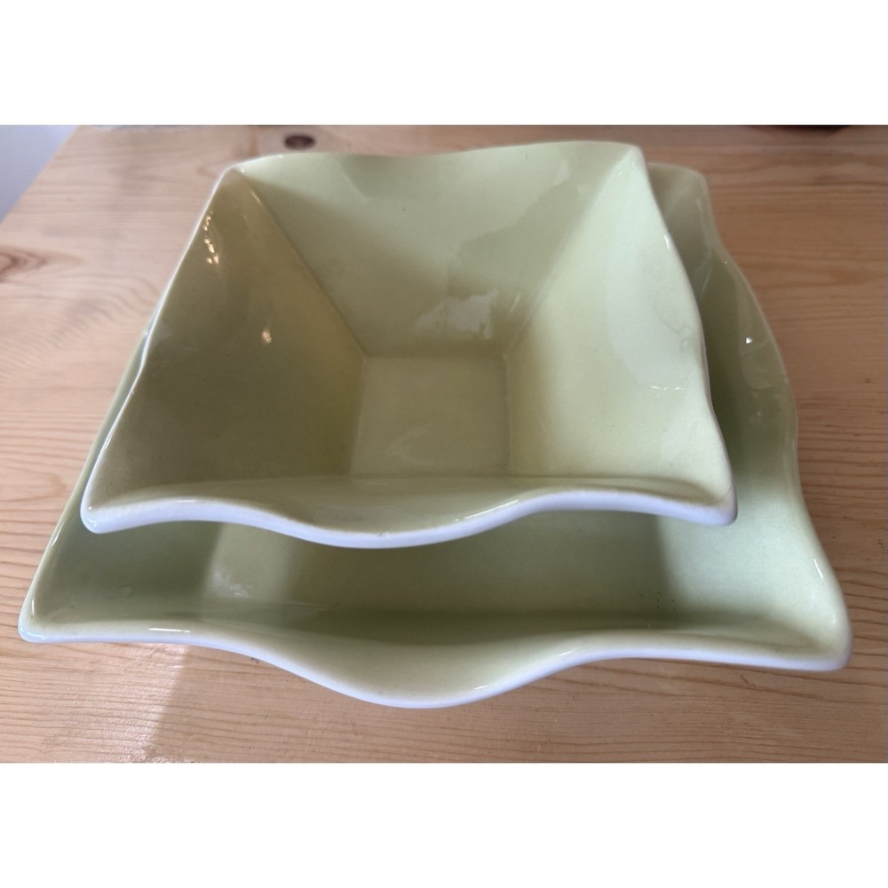Vintage Mikasa Italy Serving Dish Bowls Set Of 2 Light Green Square Wavy Shape
